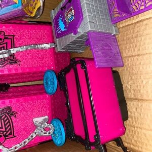 Monster High Accessories, And Furniture